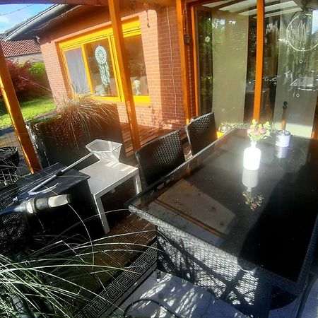 Ilsede 1 Zimmer 2 Personen, Garten, Terrasse, Wc, Dusche, Gemeinsame Kueche מראה חיצוני תמונה